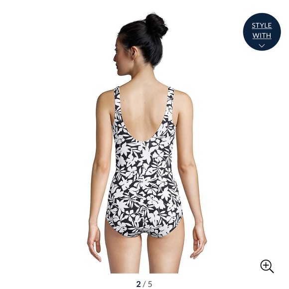 Full coverage one piece swim suit, lands end tugless - Picture 4 of 8